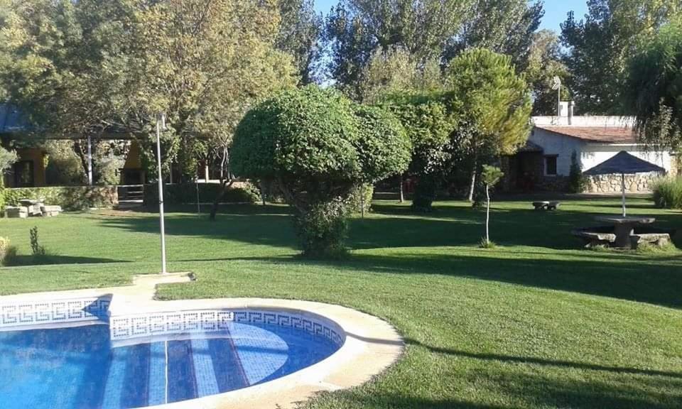 Complejo Rural La Badia Villa Lucillos Eksteriør billede